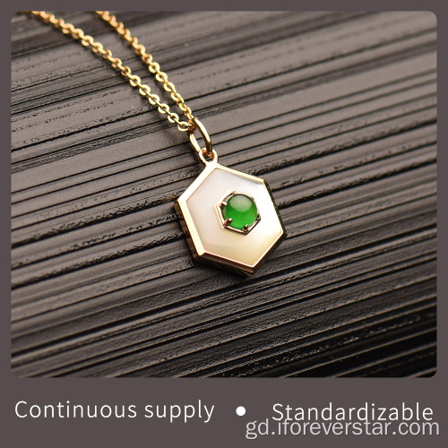 Pendant Gafal Jade Stone